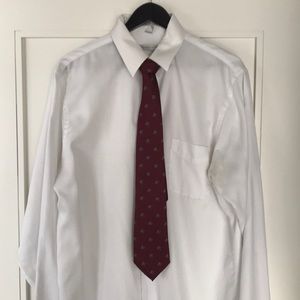 Brand New! 100% Microfiber Tie OTAA - Red